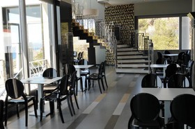 Mira Palace Hotel