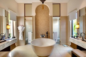 Banyan Tree Tamouda Bay