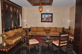 Suites Hotel Omeya