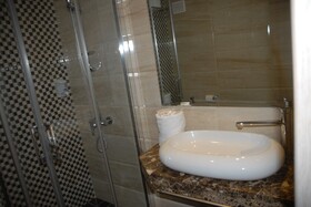 Hotel A44