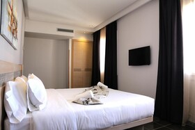 Hotel A44