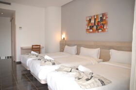 Hotel A44
