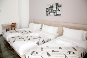 Hotel A44