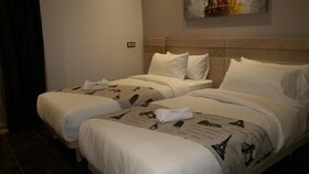 Hotel A44