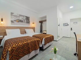 TA Collection Hotel