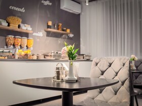 TA Collection Hotel