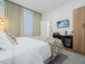TA Collection Hotel