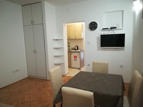 Sunrise Apartments