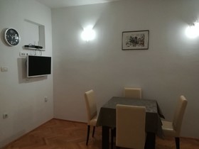 Sunrise Apartments