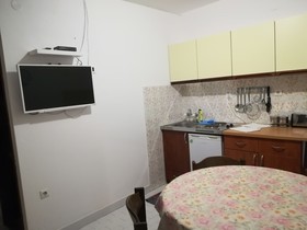 Sunrise Apartments