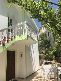Green Villa