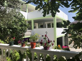 Green Villa