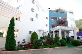 Bella Vista