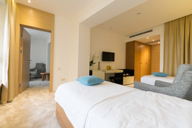 Harmonia Hotel by Dukley