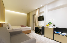 Harmonia Hotel by Dukley
