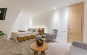 Harmonia Hotel by Dukley