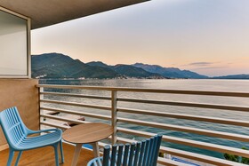 Carine Hotel Delfin