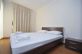 Apartments Maini