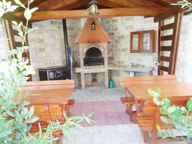 Apartments Maini