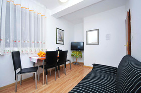 Apartments Orange