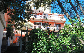 Apartments Orange