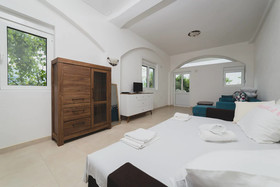 Apartments Villa Ana