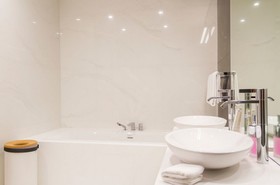 Dukley Hotel & Resort