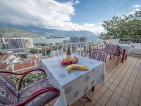 Guest House Madra