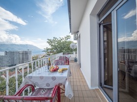 Guest House Madra