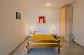 Guest House Madra