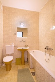 Guest House Madra