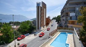 Hotel Atina