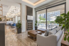 Hotel Momentum by Aycon