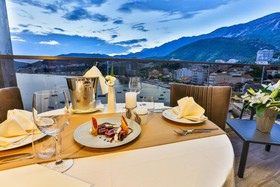 Hotel Zeta