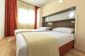 Lotus Alba Apartments