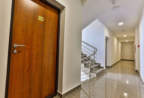 Lotus Alba Apartments