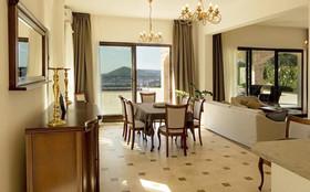 Oak Leaf Residences