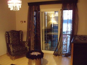 Verena Holiday Home