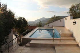 Verena Holiday Home