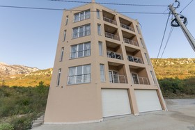 Apartments Dilara