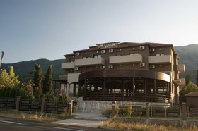 Hotel Perjanik