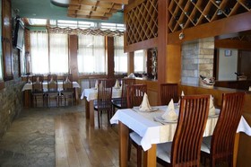 Hotel Perjanik