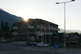 Hotel Perjanik