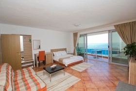 Apartments Kalamper