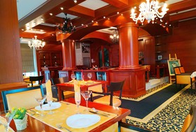 Ally Hotel
