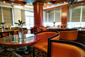 Ally Hotel