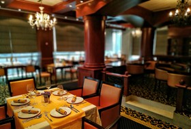 Ally Hotel