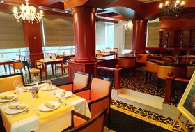 Ally Hotel