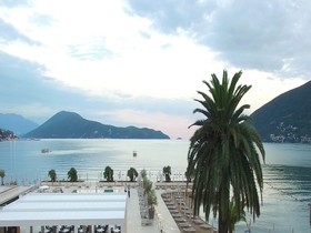 Palmon Bay Hotel & Spa