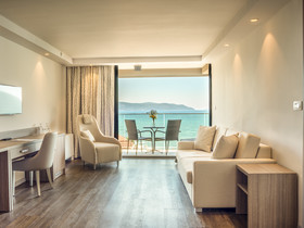 Palmon Bay Hotel & Spa